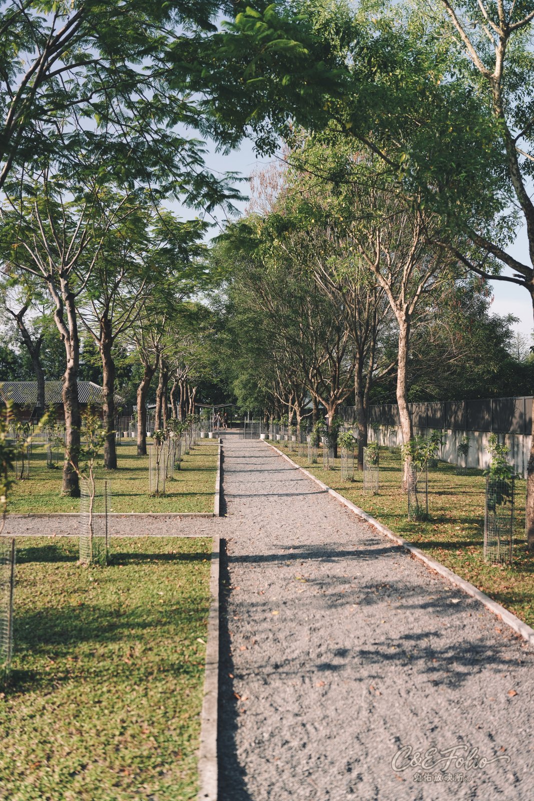 園區的碎石步道